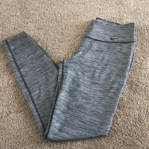 Women’s Nike leggings